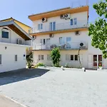 Apartmani Mandic With Parking