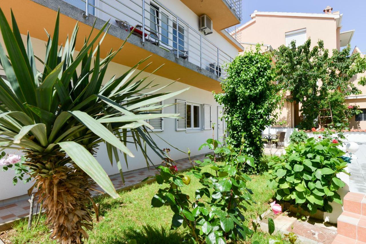 Appartement Mandic With Parking Zadar