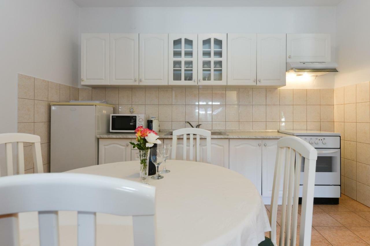 Appartement Mandic With Parking Zadar
