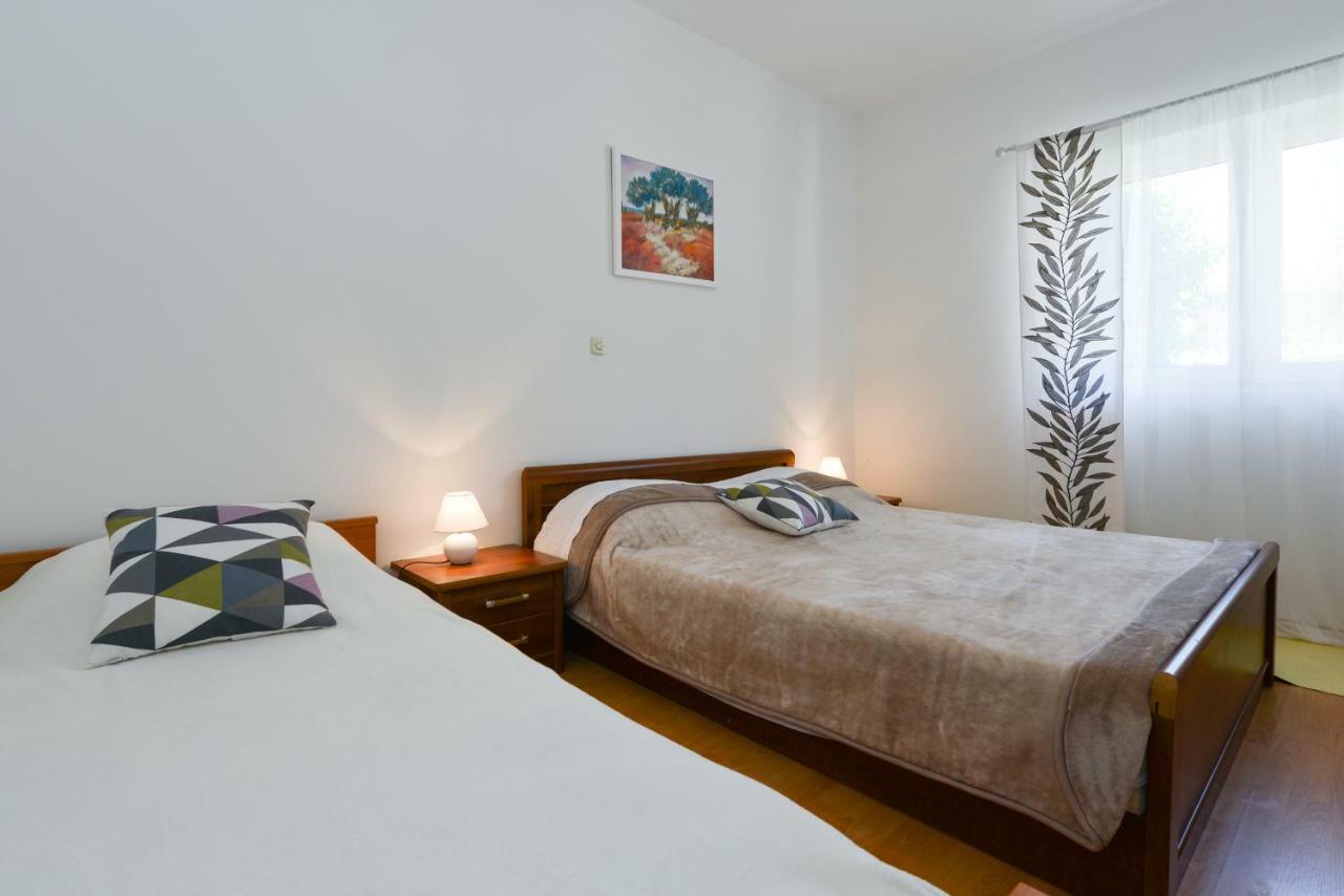 Appartement Mandic With Parking Zadar